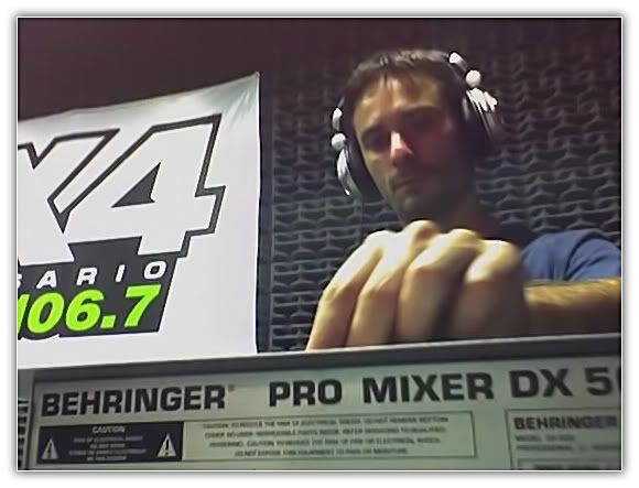 Fernando Ferreyra - Live @ De Ushuaia a la Quiaca on Frisky Radio (12-04-2007)