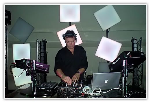 Pete Tong - Essential Selection Live @ Radio FG 12 04 2007