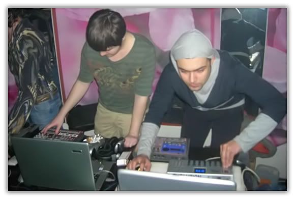 Python & Samy Fresh - Live @ Wild Nature on Frisky Radio (10-04-2007)