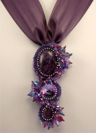 In Heavenly Peace - Haute Ice Beadworks