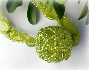 Green Light Necklace - Spring Colors