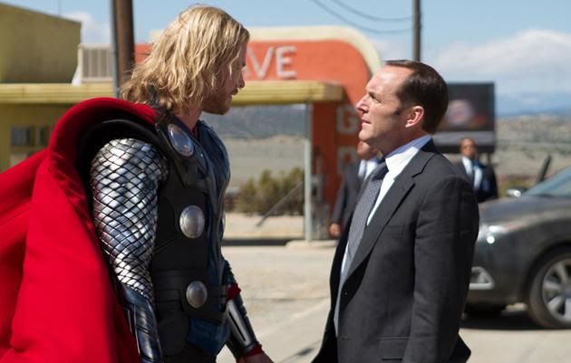 Thor y Coulson