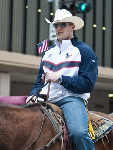 035_RodeoHouston_parade_February_2012_JJ_Watt525w_700h.jpg