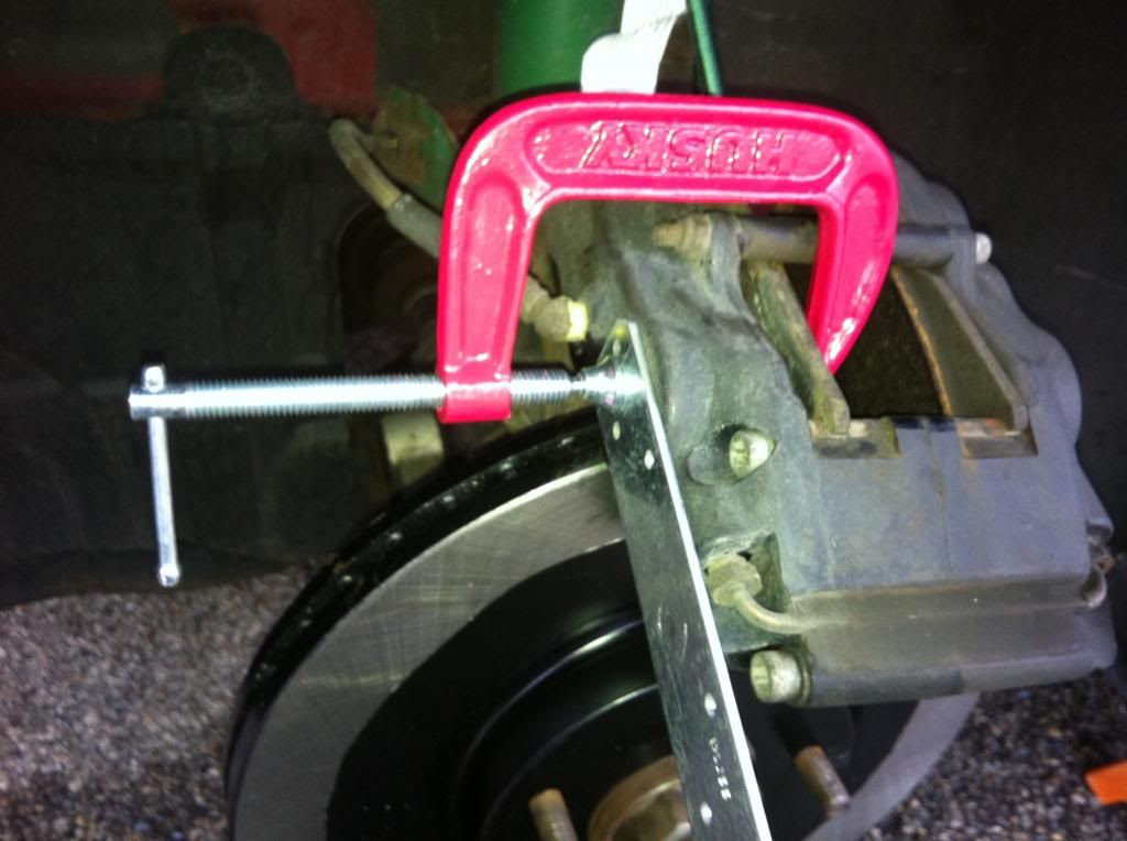 How to Change Rotors and Pads on Wilwood Superlites on 3rd Gen Altima
