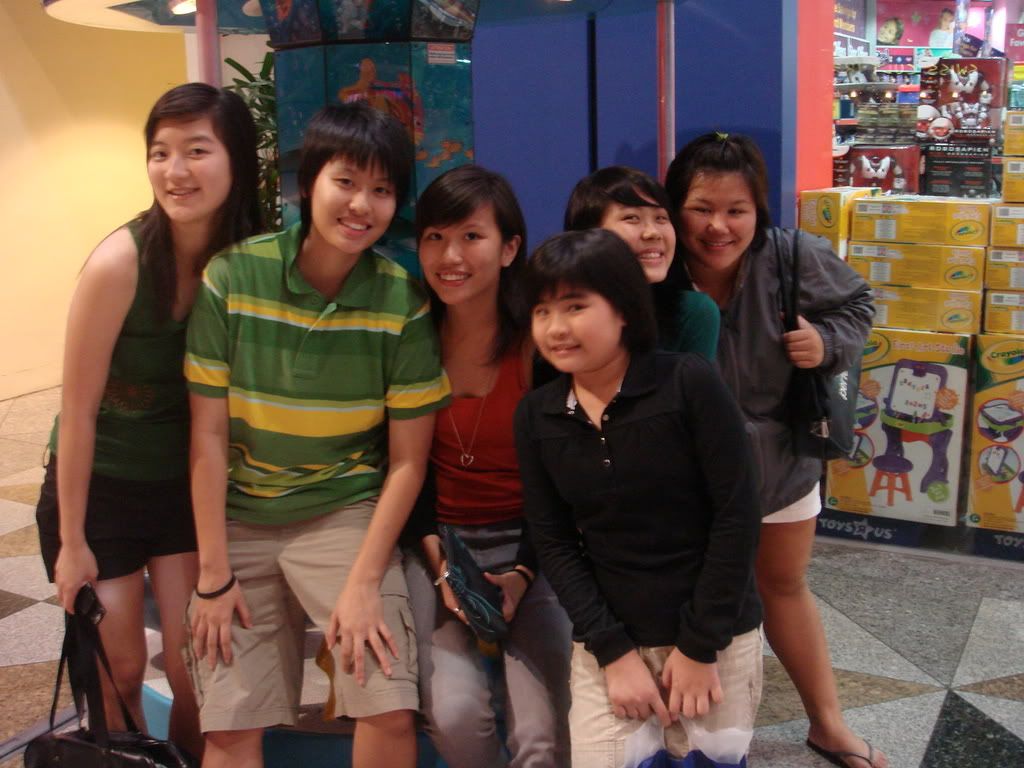 Photo Sharing and Video Hosting at Photobucket