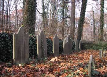 Harriton cemetary