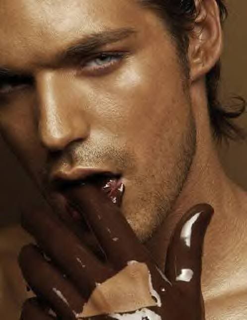 http://i169.photobucket.com/albums/u238/lmcarnes/chocolate.jpg