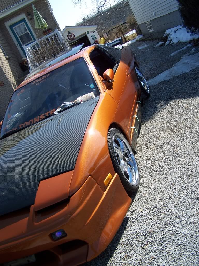 http://i169.photobucket.com/albums/u239/Copper240sx/carbonfibergoodies356.jpg