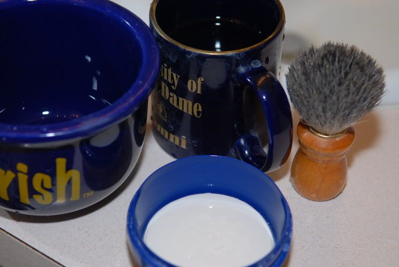 Shave Soap Pictorial No. 2 De Vergulde Hand (LOTS of Pics) TheShaveDen