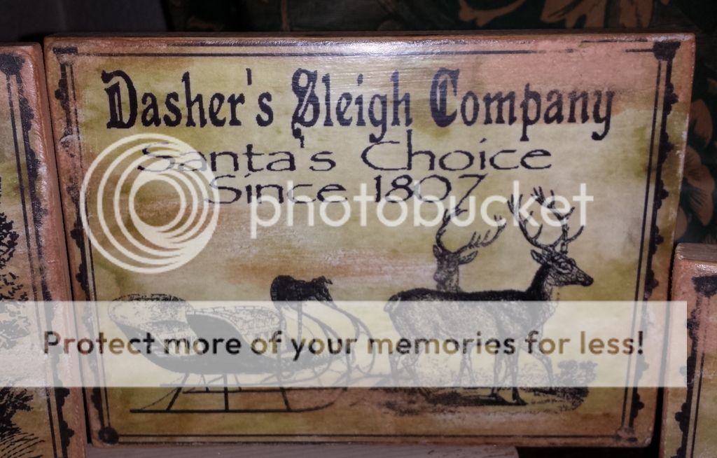 Primitive Christmas Signs Set of 4 Vintage Labels Shabby Santa Claus